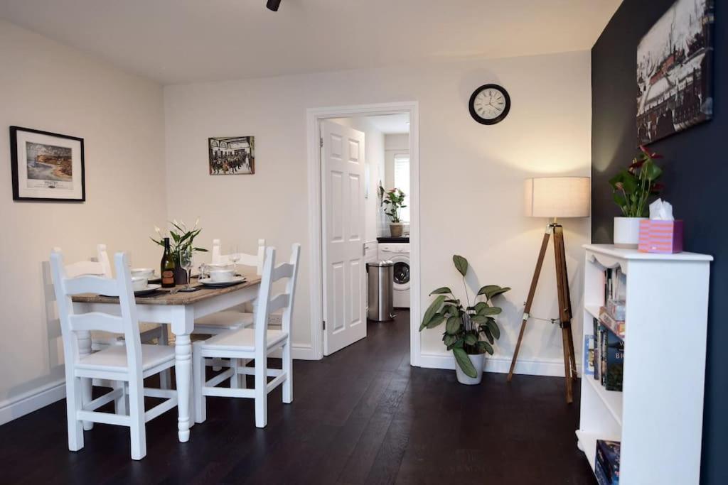 Loveyork Priory Apartment - Central With Parking Eksteriør bilde
